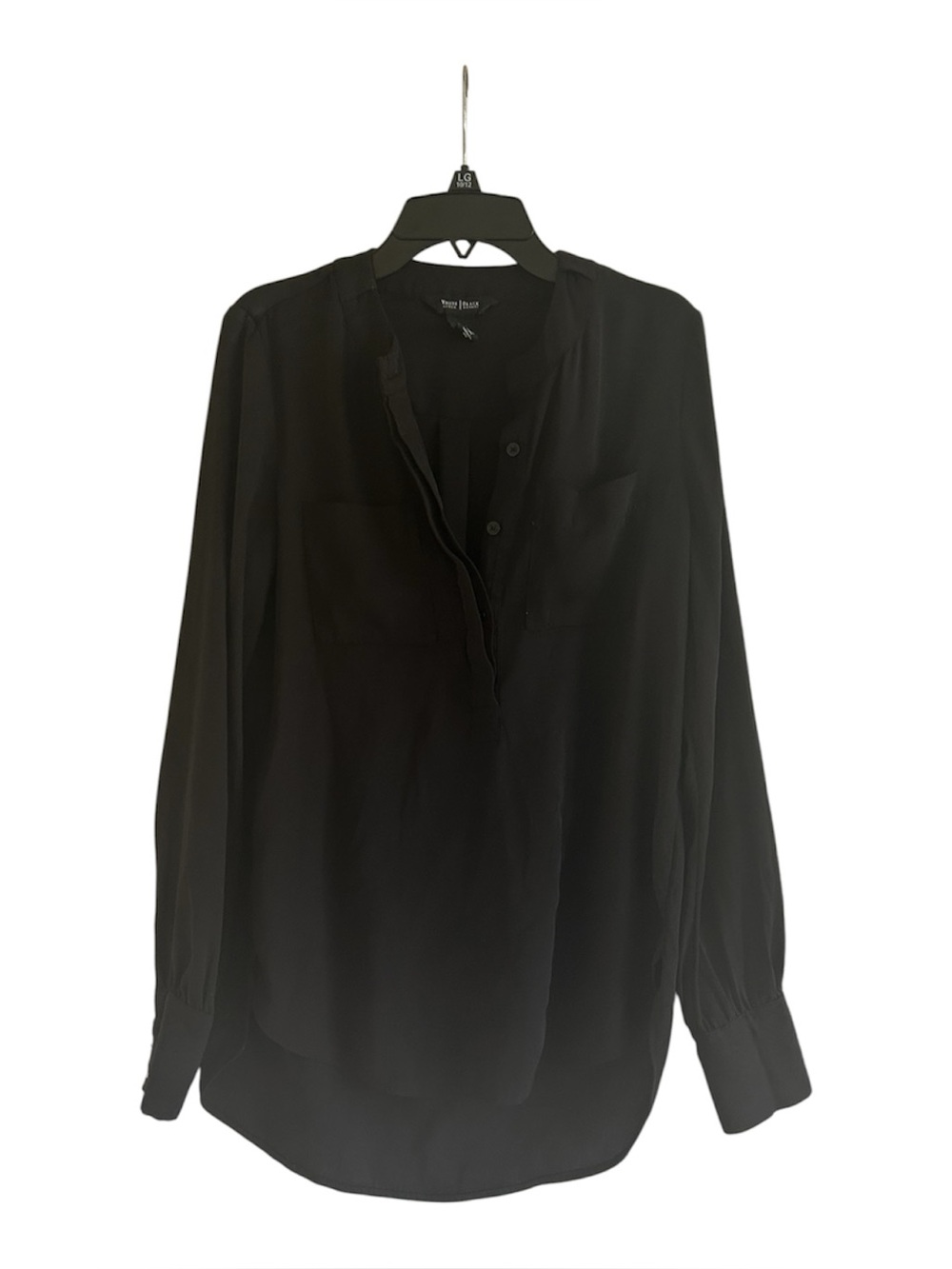 White House Black Market Half Button V-Neck Black Size 0 Blouse